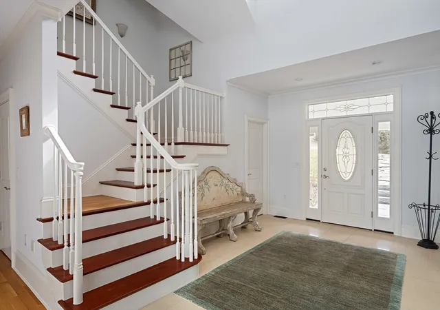 5th image of 385 Barnes Road, Oak Bluffs, MA 02557 | MLS# 73496934