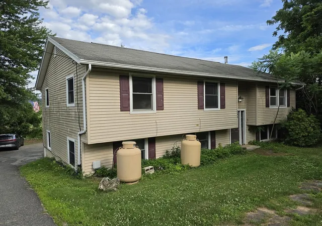 Photo 1 of Sale Pending at 265 North E St, Amherst, MA 01002 | MLS# 73570125 | Listing updated on 2026-09-23