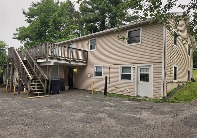 Photo 3 of Sale Pending at 265 North E St, Amherst, MA 01002 | MLS# 73570125 | Listing updated on 2026-09-23