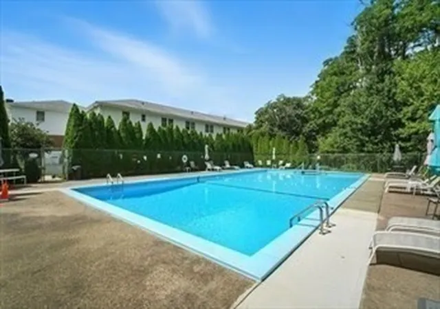 2nd image of 90 Colonial Cir, Chicopee, MA 01020