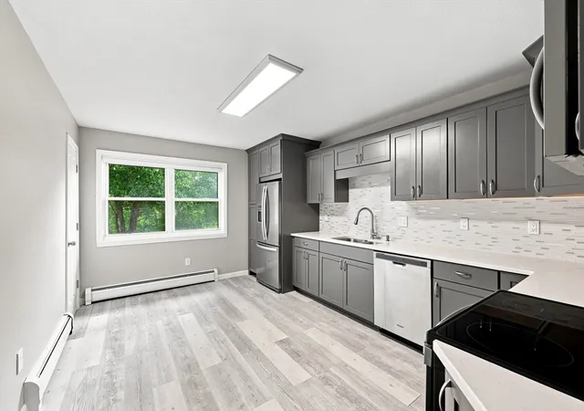4th image of 90 Colonial Cir #C, Chicopee, MA 01020 | MLS# 73564376