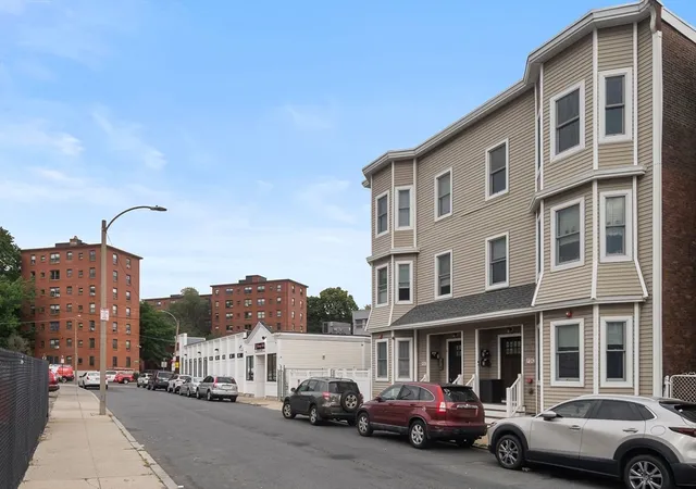 2nd image of 6 Chestnut Ave, Boston, MA 02130
