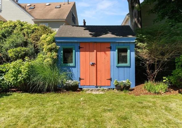 Homes for sale in Beverly, MA | 94 Lovett St, Beverly, MA 01915 | MLS# 73541704