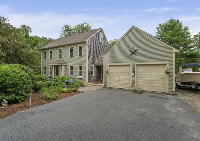 1st image of 12 Hillcrest Rd, Kingston, MA 02364 | MLS# 73546694