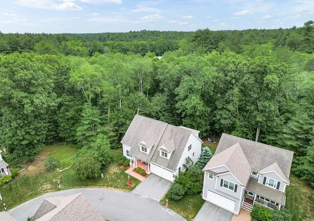 Homes for sale in North Andover, MA | 17 Hepatica Dr #17, North Andover, MA 01845 | MLS# 73540992