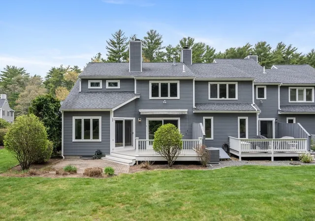 Homes for sale in Duxbury, MA | 54 Bay Farm Rd #54, Duxbury, MA 02332 | MLS# 73514533