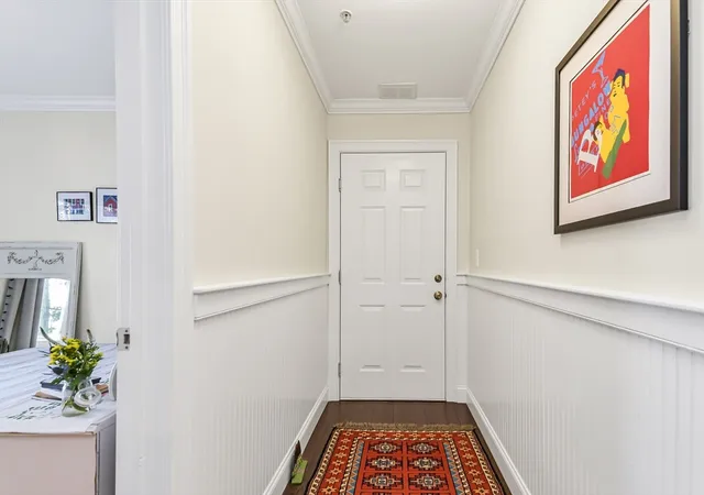 3rd image of 104 Main St #2, Amesbury, MA 01913 | MLS# 73552993
