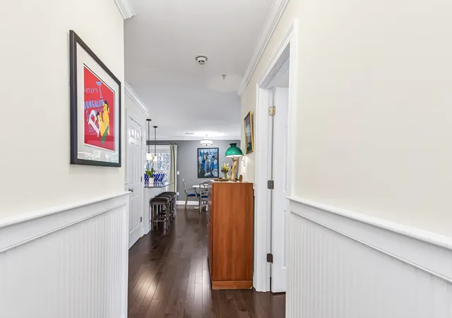 4th image of 104 Main St #2, Amesbury, MA 01913 | MLS# 73552993