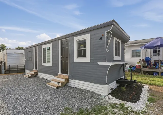 1st image of 165 Turnpike Road #28, Westborough, MA 01581 | MLS# 73563150