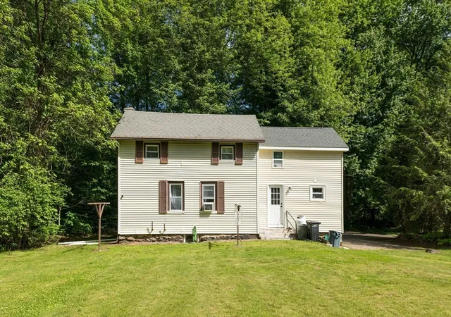 Homes for sale in East Longmeadow, MA | 46 Chestnut St Pl, East Longmeadow, MA 01028 | MLS# 73527063