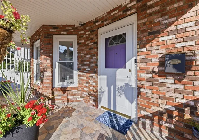 2nd image of 8 Lufkin St, Lynn, MA 01902 | MLS# 73558355