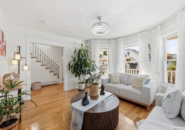 5th image of 8 Lufkin St, Lynn, MA 01902 | MLS# 73558355
