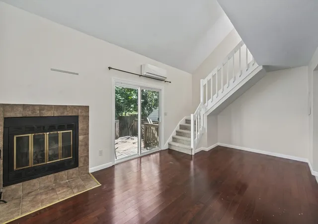 Homes for sale in East Weymouth, MA | 235 Lake St #D, East Weymouth, MA 02189 | MLS# 73542318
