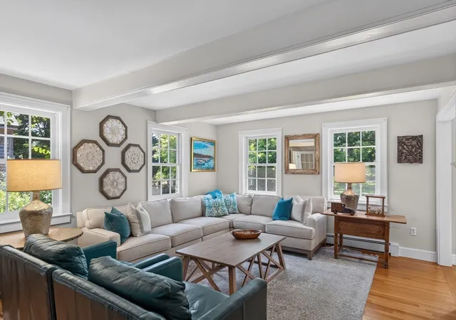 Photo 3 of Sale Pending at 205 Meetinghouse Way, Edgartown, MA 02539 | MLS# 73553701 | Listing updated on 2026-09-12