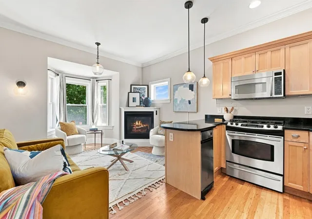 3rd image of 77 Old Harbor St, Boston, MA 02127