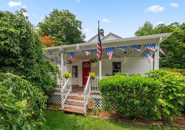 2nd image of 29 Pleasant St, Spencer, MA 01562 | MLS# 73550053