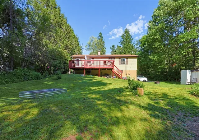 Homes for sale in Wales, MA | 6 Woodland Dr, Wales, MA 01081 | MLS# 73539367