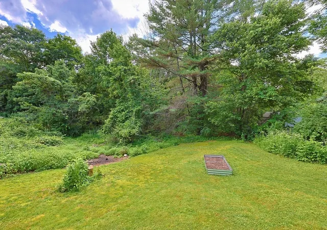 Homes for sale in Wales, MA | 6 Woodland Dr, Wales, MA 01081 | MLS# 73539367