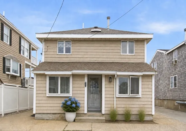 4th image of 176 Foster Ave, Marshfield, MA 02050 | MLS# 73562732