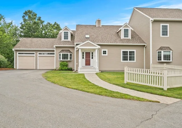 2nd image of 14 D'Orlando Wy, Danvers, MA 01923