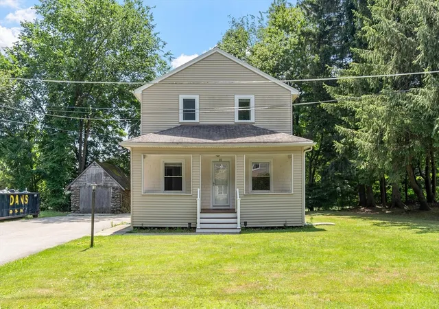 Homes for sale in Holden, MA | 10 Birch Ave, Holden, MA 01520 | MLS# 73544335