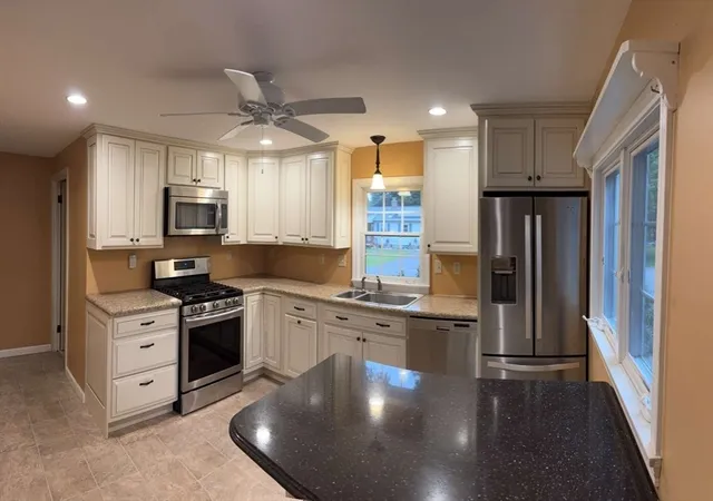 2nd image of 15 Wenonah Dr, Ludlow, MA 01056 | MLS# 73562465