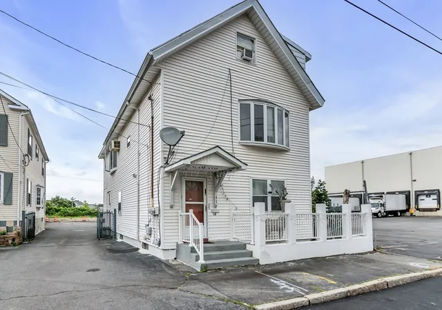 Homes for sale in Lawrence, MA | 41 Railroad St, Lawrence, MA 01841 | MLS# 73539050