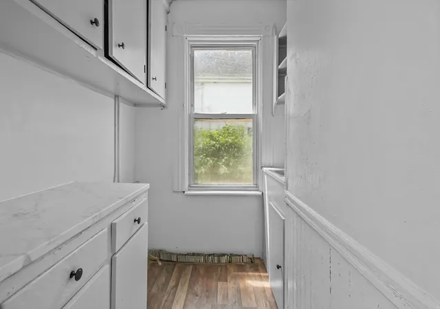 2nd image of 51 County St, New Bedford, MA 02744 | MLS# 73443154