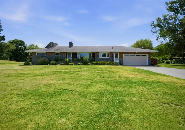 Homes for sale in Little Compton, RI | 25 Westport Harbor Road, Little Compton, RI 02837 | MLS# 73543153