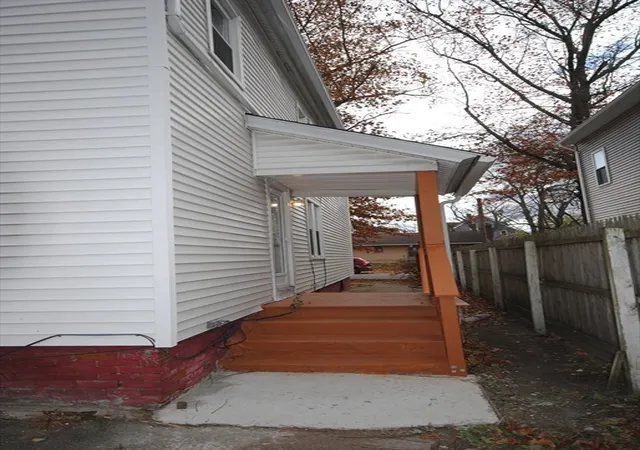 Homes for sale in Springfield, MA | 72 Hall St, Springfield, MA 01108 | MLS# 73500360
