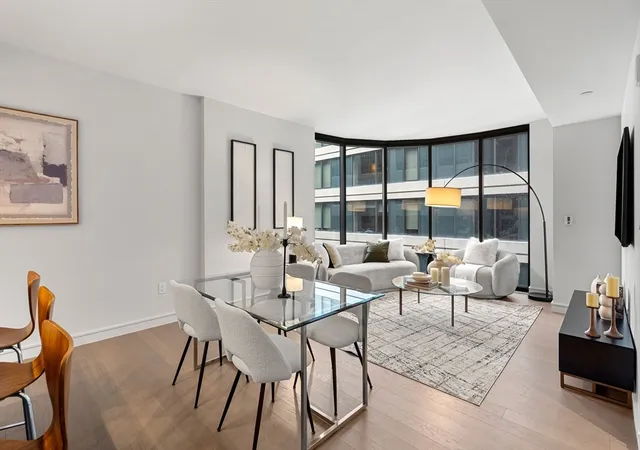 5th image of 55 Lagrange St #1901, Boston, MA 02116 | MLS# 73558334