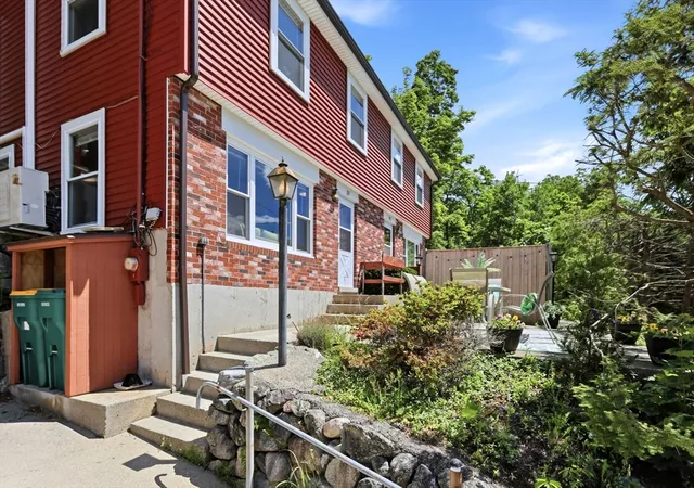 Homes for sale in Woburn, MA | 37 Mountain St #37, Woburn, MA 01801 | MLS# 73537646