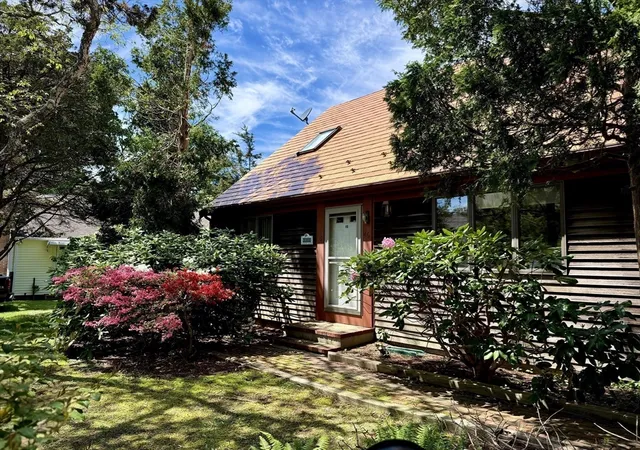 Photo 3 of Single family home for sale at 46 Harbor Ave, Falmouth, MA 02540 | MLS# 73542752 | Listing updated on 2026-10-02