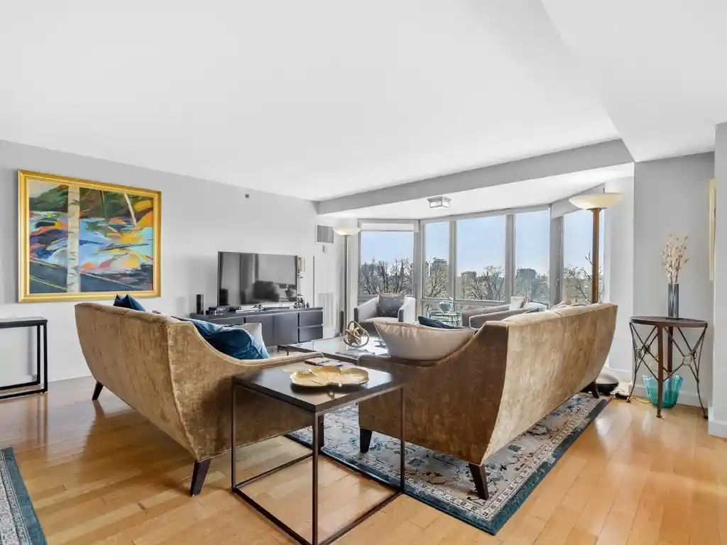 Listing Photo 2 - Condo for sale in The Grandview located at 165 Tremont St, Boston, MA 02111 - Unit #701