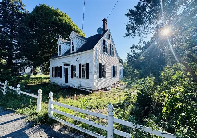 Photo 3 of Sale Pending at 430 Main St, Dennis, MA 02660 | MLS# 73568282 | Listing updated on 2026-09-06