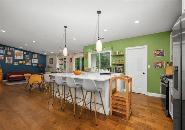 Photo 2 of Single family home for sale at 374 South St, Northampton, MA 01060 | MLS# 73554969 | Listing updated on 2026-10-03