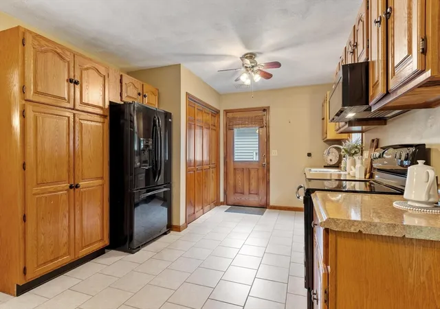 Photo 3 of Sale Pending at 44 W Brookfield Rd, North Brookfield, MA 01535 | MLS# 73566142 | Listing updated on 2026-09-22