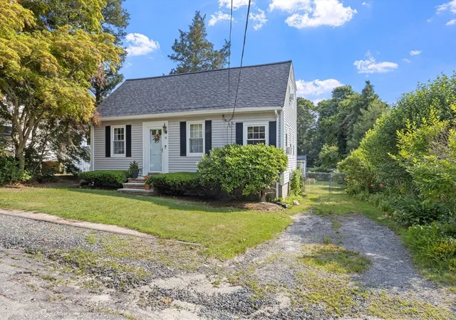 1st image of 10 Cleveland Ave, Wareham, MA 02532 | MLS# 73543678