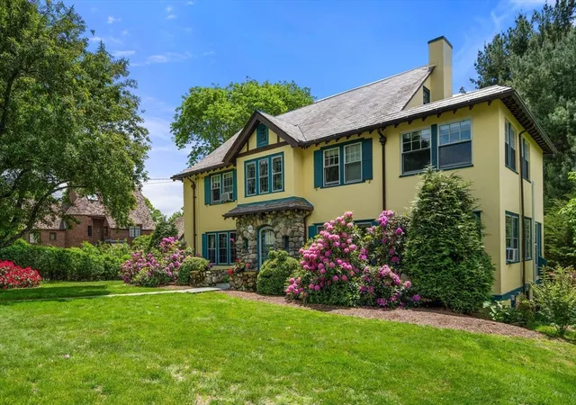 2nd image of 240 Windsor Rd, Waban, MA 02468 | MLS# 73548646