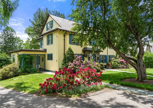 3rd image of 240 Windsor Rd, Waban, MA 02468 | MLS# 73548646