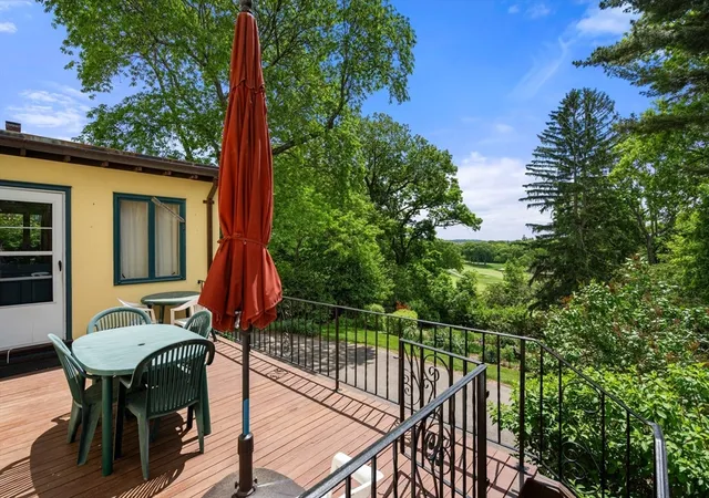 5th image of 240 Windsor Rd, Waban, MA 02468 | MLS# 73548646