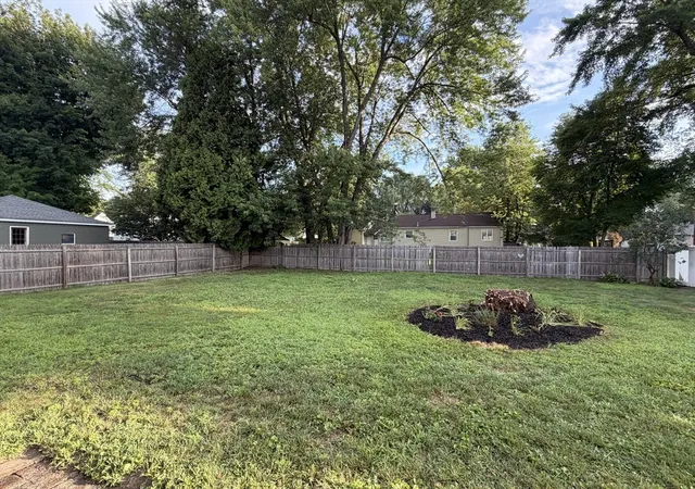 3rd image of 110-114 Ashley St, West Springfield, MA 01089 | MLS# 73552911