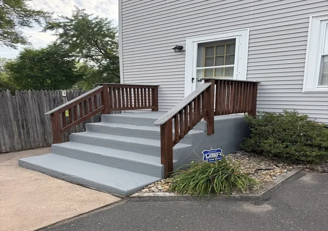 4th image of 110-114 Ashley St, West Springfield, MA 01089 | MLS# 73552911