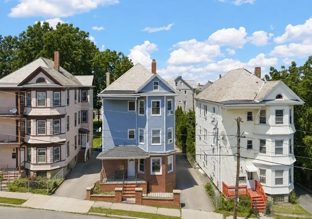 1st image of 433 Cedar Grove St, New Bedford, MA 02746 | MLS# 73556325