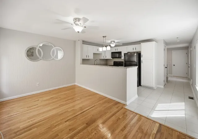 Listing Photo 5 - Condo for sale in building located at 84 Perkins Ct, Haverhill, MA 01832 - Unit #84
