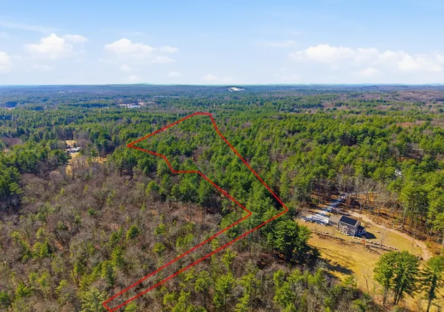 1st image of 75 West Street, Carlisle, MA 01741 | MLS# 73511814