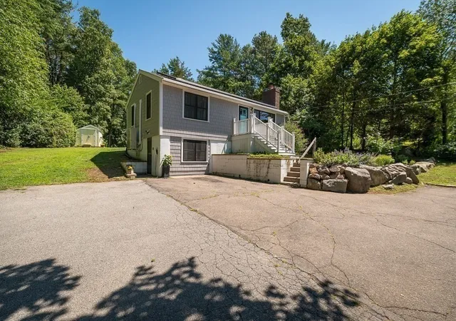 38th image of 15 Saville Road, Gloucester, MA 01930 | MLS# 73559464