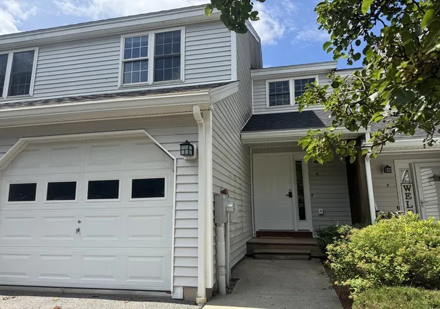 1st image of 9 Green Briar Rd #9, Fitchburg, MA 01420 | MLS# 73566484