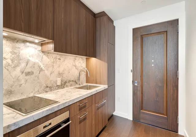 5th image of 430 Stuart Street #1518, Boston, MA 02116 | MLS# 73558302