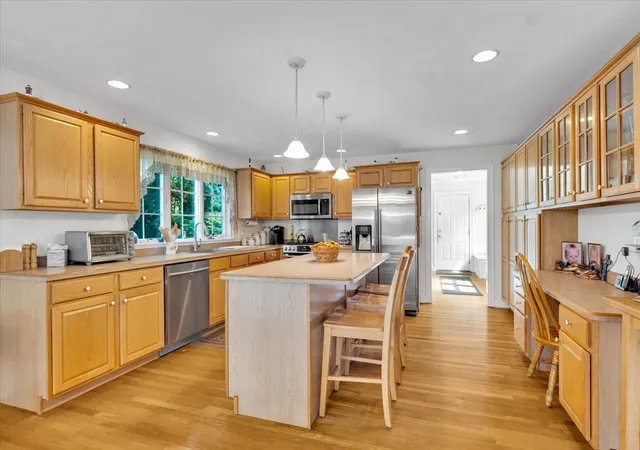 3rd image of 58 Fox Xing Rd, Brewster, MA 02631 | MLS# 73569991